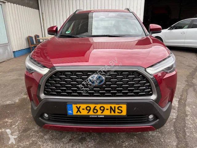 Bedrijfswagen Toyota Cross Hybrid 140 Dynamic