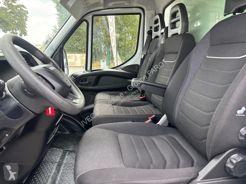 Nyttofordon Iveco 35C16H3.0 empattement 4100