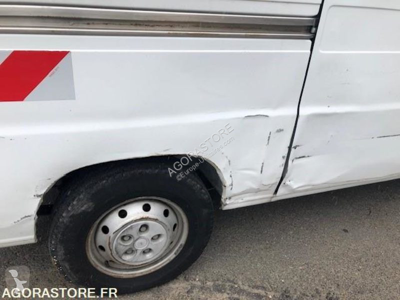 Véhicule utilitaire Peugeot BOXER