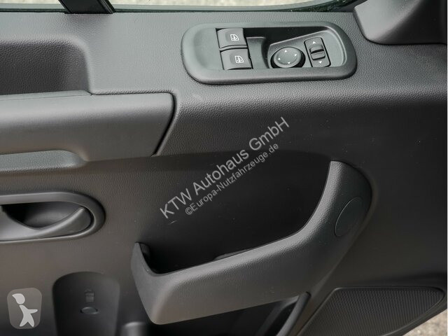 Veicolo commerciale Nissan
