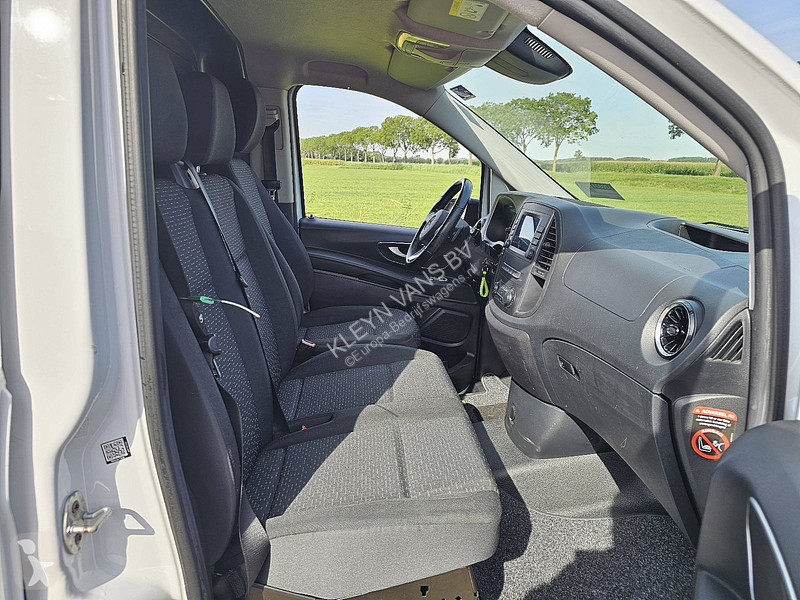 Véhicule utilitaire Mercedes 114 L2H1 Automaat...