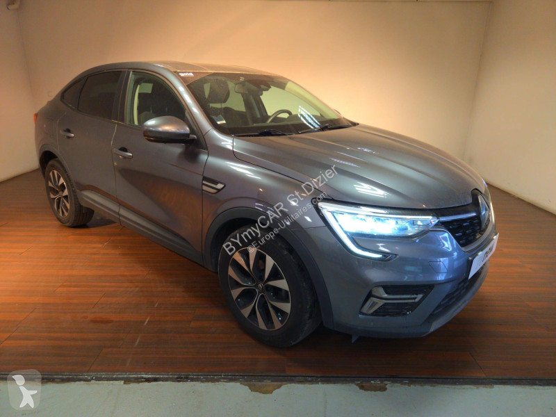 Autoutilitară Renault Arkana mild hybrid 140...