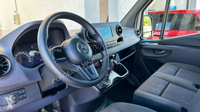 Užitkové vozidlo Mercedes Sprinter 519 CDI tT...