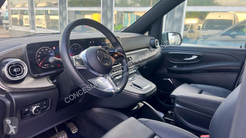Veicolo commerciale Mercedes 300 d Avantgarde...