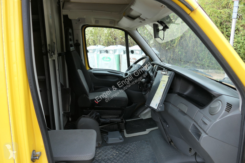 Nyttofordon Iveco Daily 35 S11 C30C AUTOMATIK...