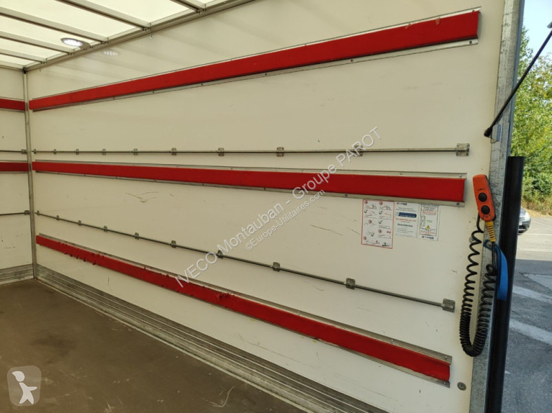 Furgoneta Iveco 35C16H3.0 empattement 4100