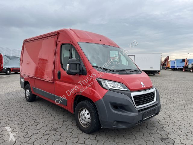Véhicule utilitaire Peugeot Verkaufsfahrzeug...