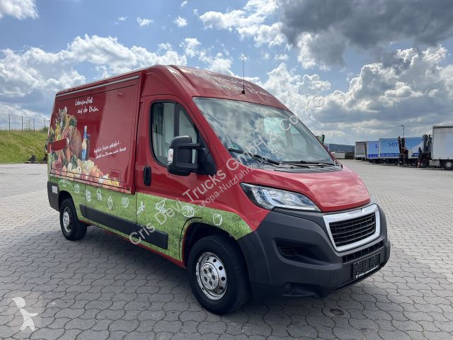 Nyttofordon Peugeot Verkaufsfahrzeug Foodtruck
