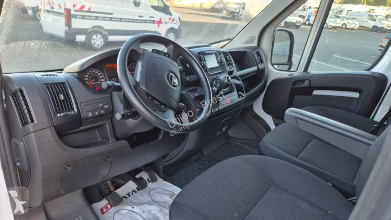 Véhicule utilitaire Opel