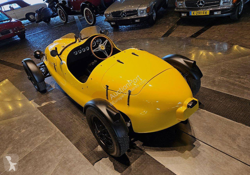 Véhicule utilitaire Ferrari  Vintage Racer...
