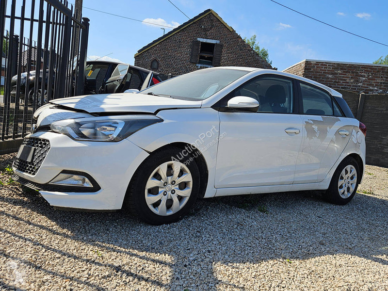 Furgoneta Hyundai 1.2 i20