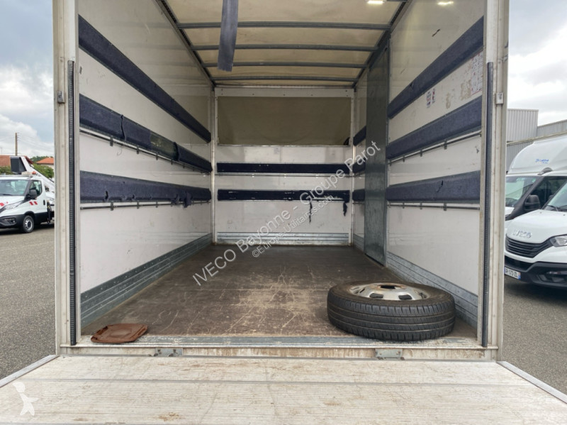 Furgoneta Iveco 35C16H3.0 empattement 4100 Tor
