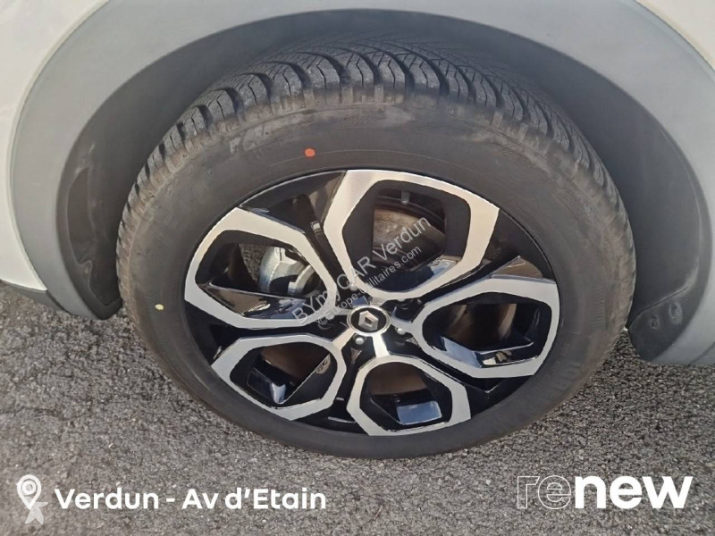 Véhicule utilitaire Renault Arkana E-Tech 145 -...