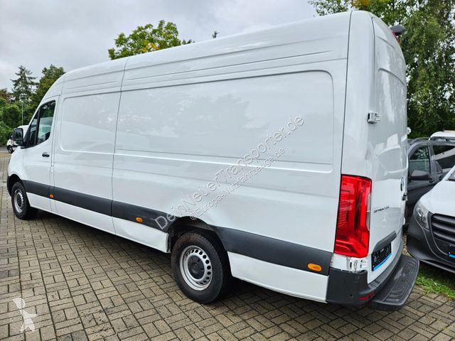 Užitkové vozidlo Mercedes 317 CDI...