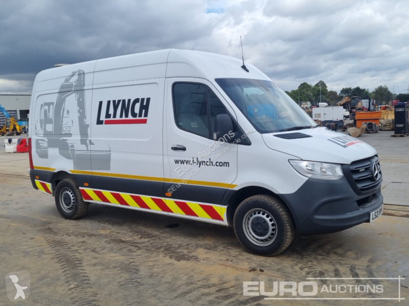 Véhicule utilitaire Mercedes