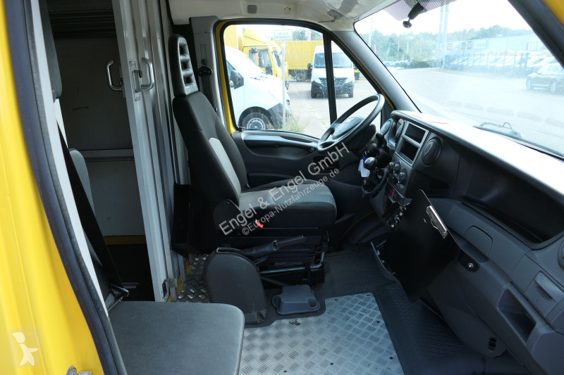 Furgoneta Iveco Daily 35 S11 C30C AUTOMATIK...
