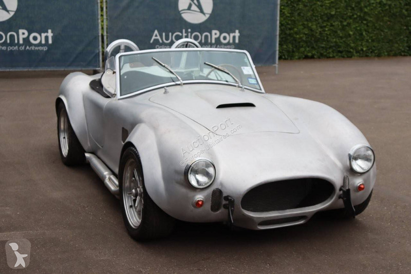 Furgoneta   Cobra replica