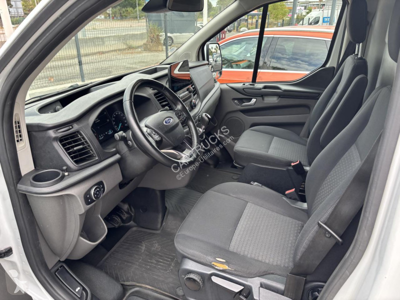 Užitkové vozidlo Ford TRANSIT CUSTOM