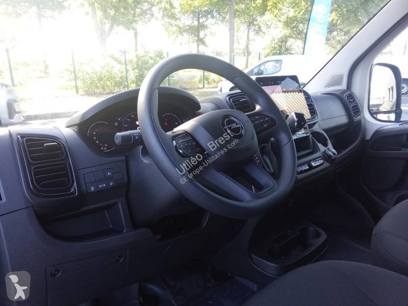 Véhicule utilitaire Opel