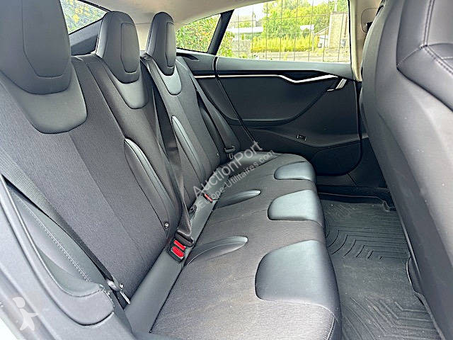 Furgoneta Tesla  Model S 85 (project-staat)