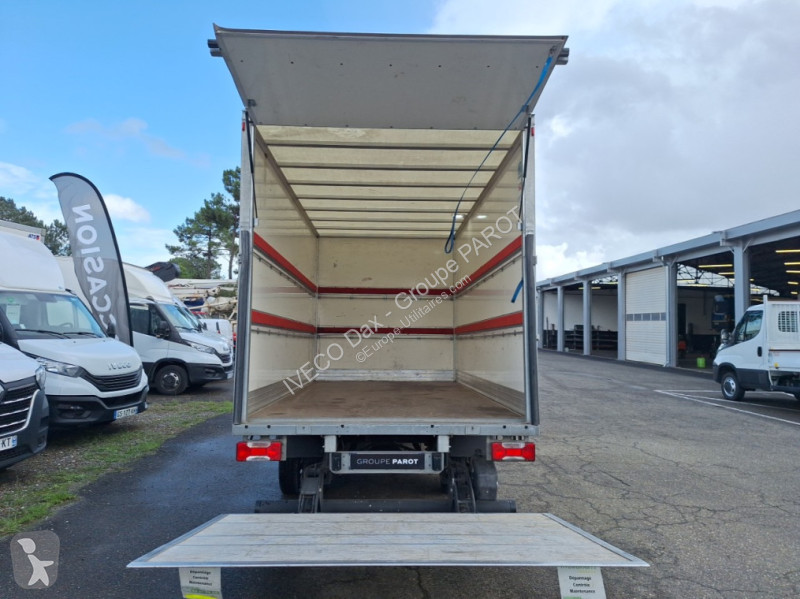 Užitkové vozidlo Iveco 35C16H3.0 empattement 4100