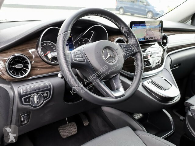 Autoutilitară Mercedes