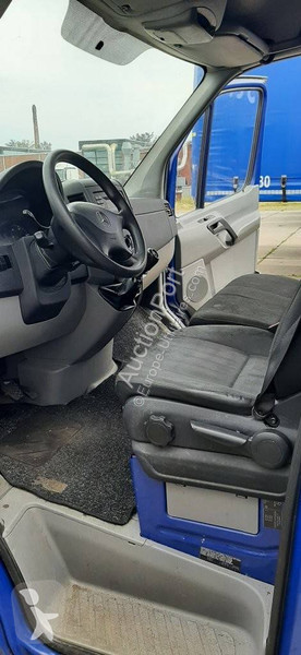 Véhicule utilitaire Mercedes  Spinter