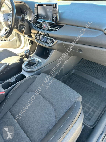 Autoutilitară Hyundai I30
