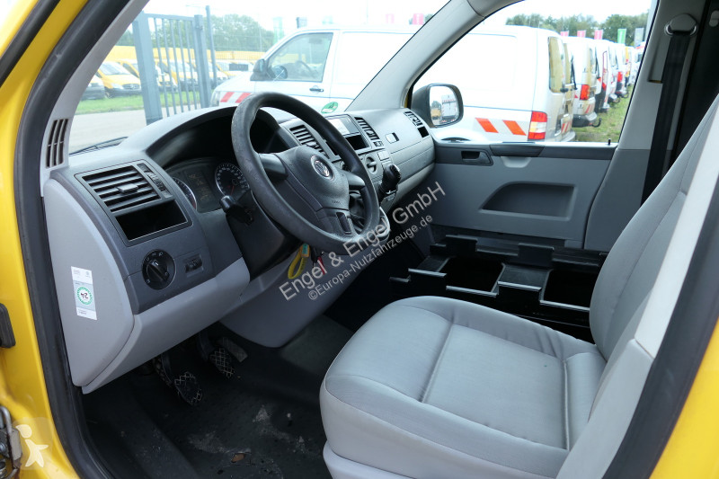 Veicolo commerciale Volkswagen T5 Transporter...