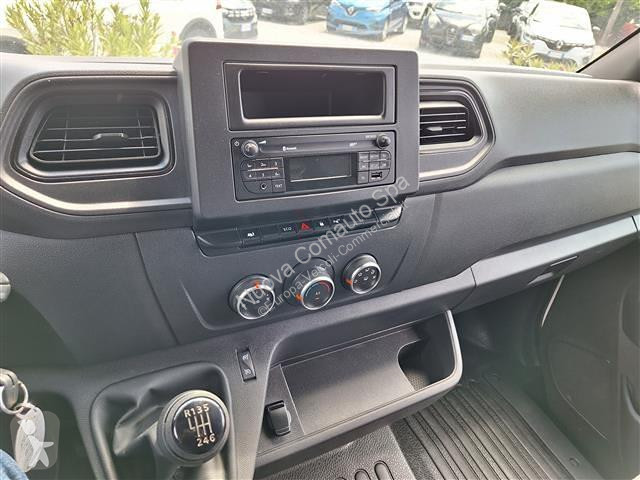 Renault III 2019 Transporter
