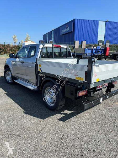 Furgoneta Isuzu
