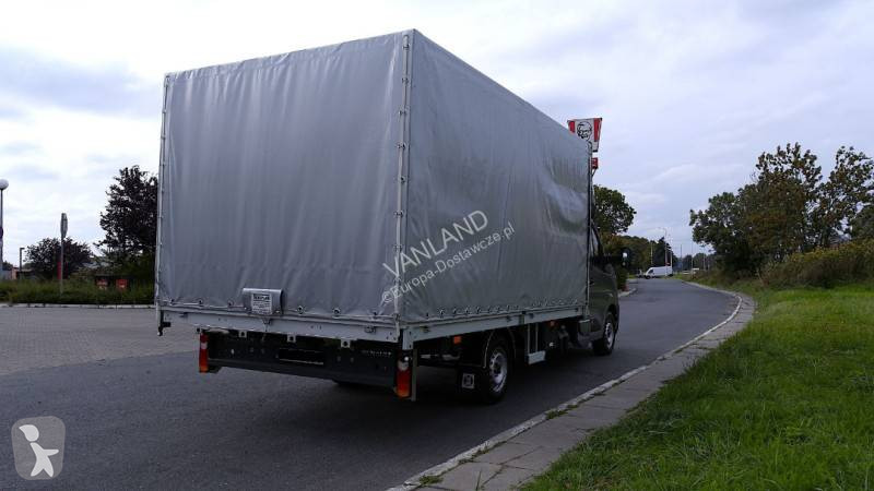 Лекотоварен автомобил Renault