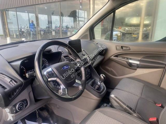 عربة نفعية Ford