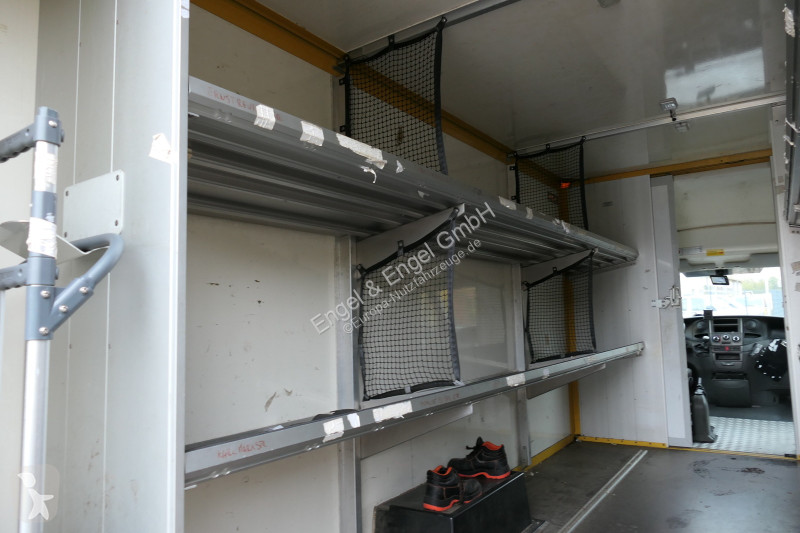 Véhicule utilitaire Iveco Daily 35 S11 C30C...
