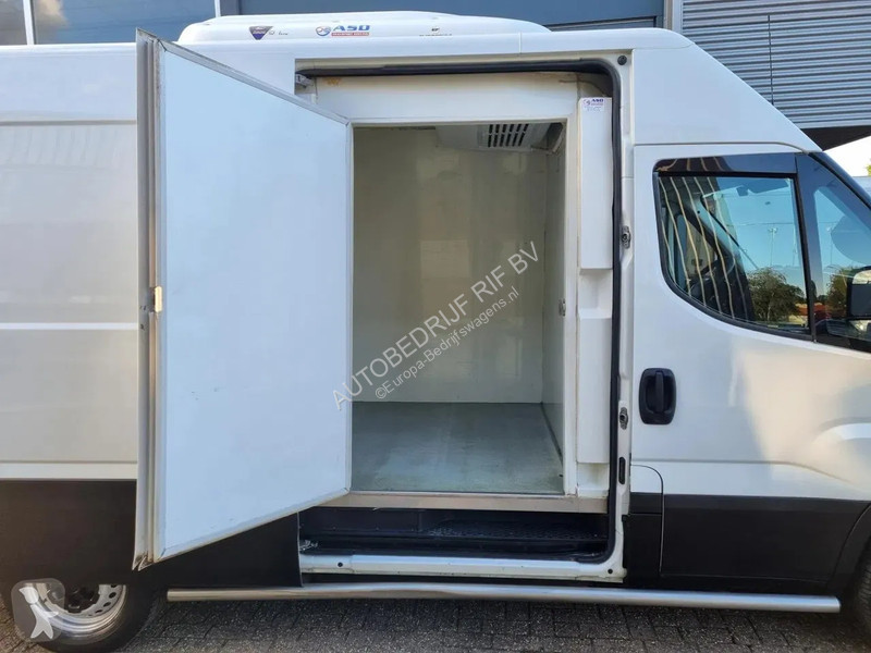 Samochód dostawczy Iveco 35S14 Kuhlwagen -20...