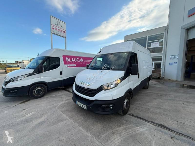 Furgoneta Iveco
