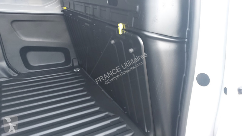 عربة نفعية Citroën BERLINGO VAN 3 PLACES XL...