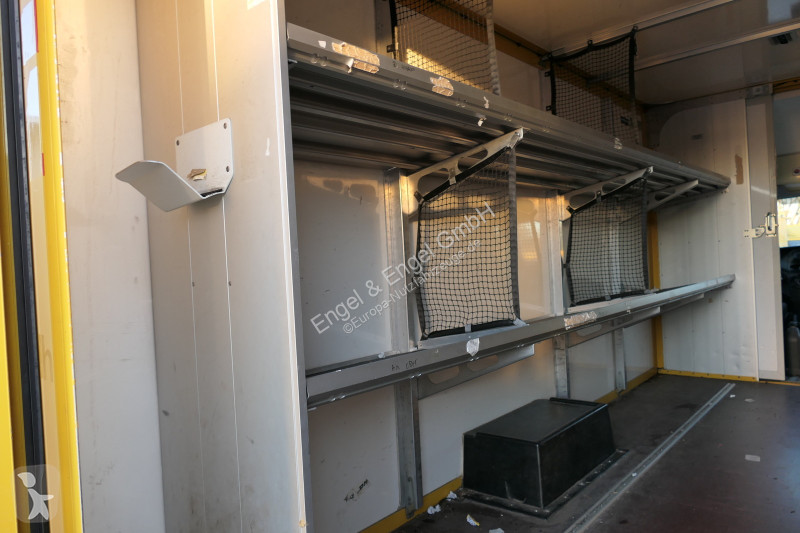 Iveco Daily 35 S11 C30C AUTOMATIK KAMERA Regale...