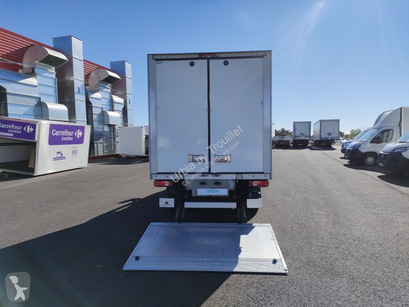 Iveco FRIGO 12M3 160 CV ROUES JUMELEES HAYON...