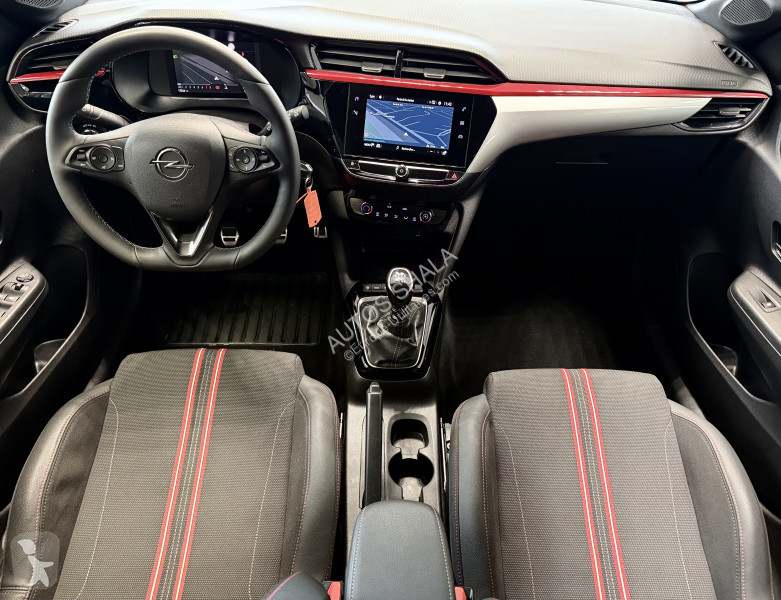 Véhicule utilitaire Opel CORSA / A PARTIR DE...