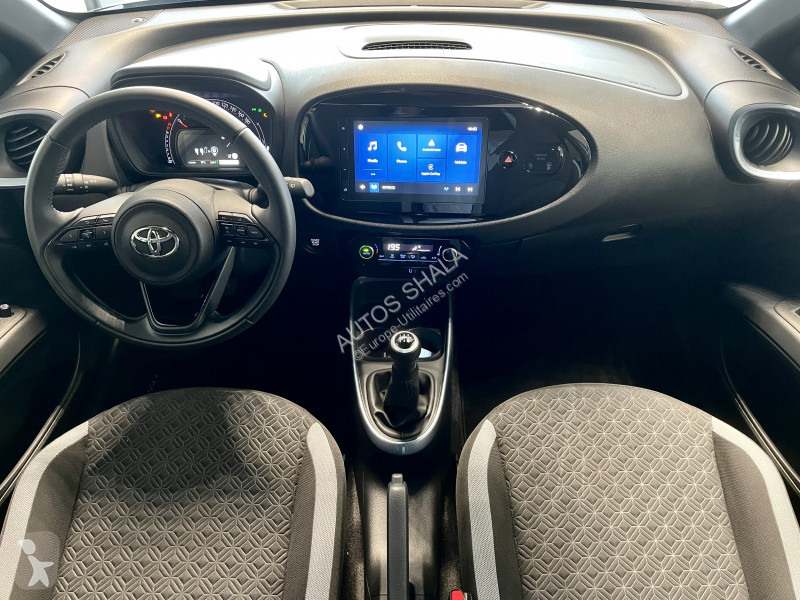 عربة نفعية Toyota AYGO X / A PARTIR DE...
