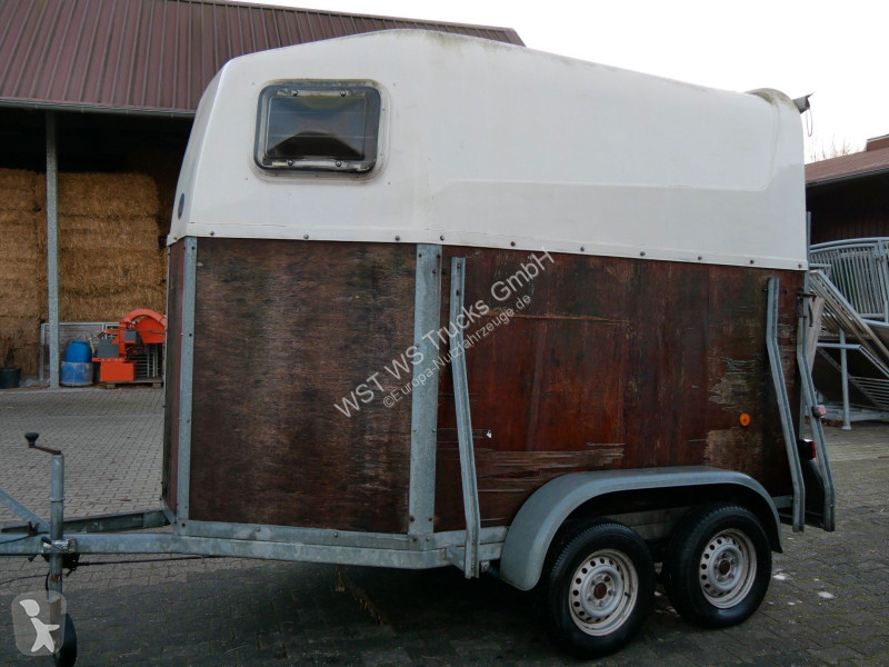 مقطورة  Holz Poly 2 Pferde