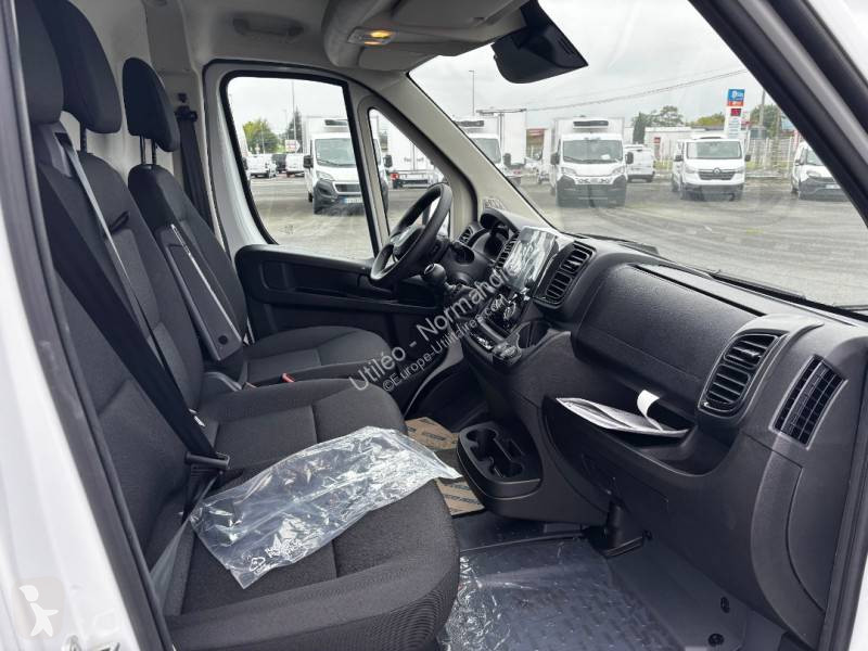 Véhicule utilitaire Opel