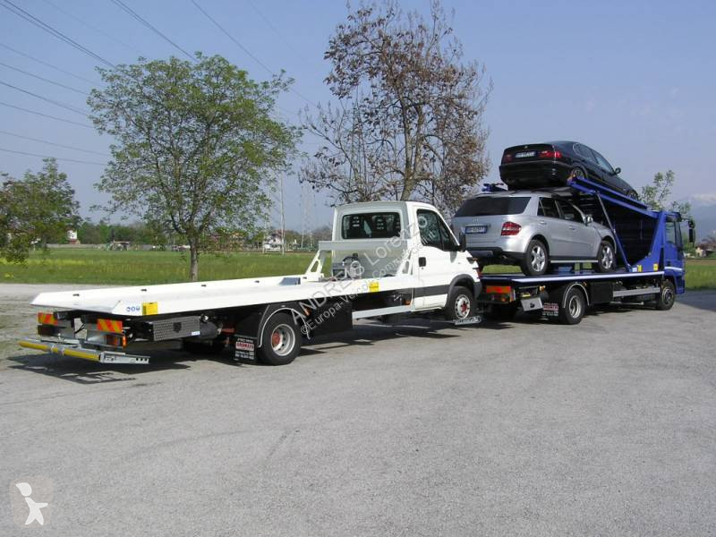 عربة نفعية Iveco