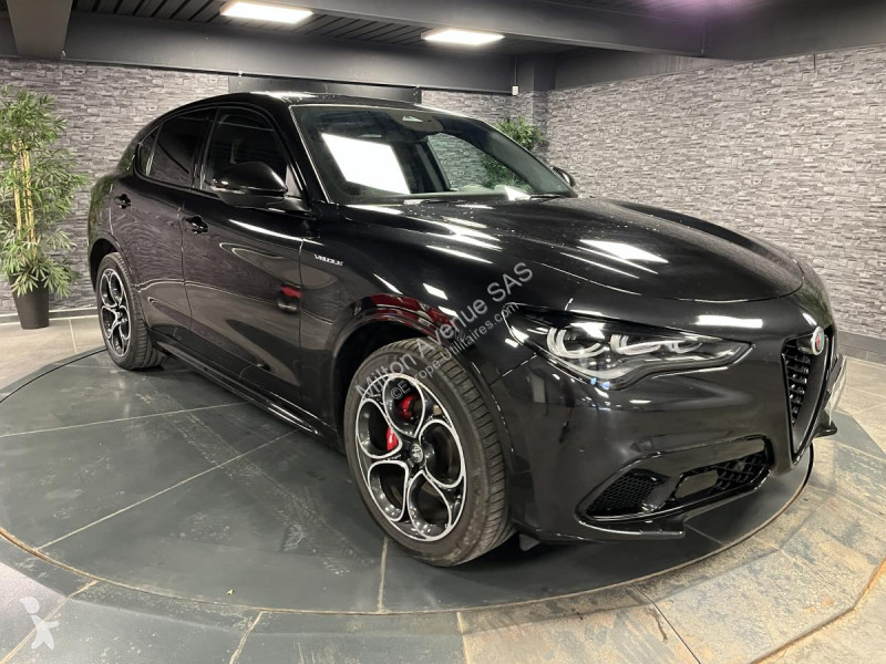 Samochód dostawczy Alfa-Roméo STELVIO 2.2 D -...