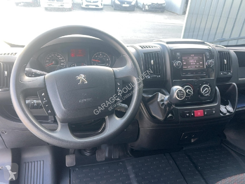 Véhicule utilitaire Peugeot L2H2 BLUEHDI 140...