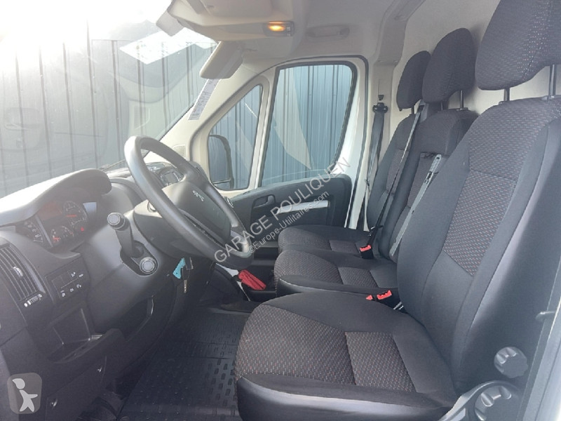 Véhicule utilitaire Peugeot L3H2 BLUEHDI 130...