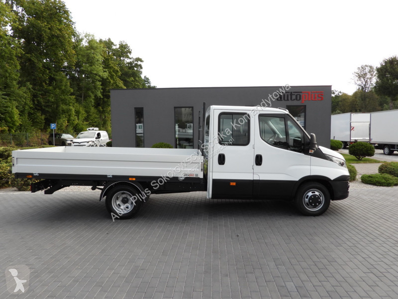 Véhicule utilitaire Iveco 35C17 DAILY