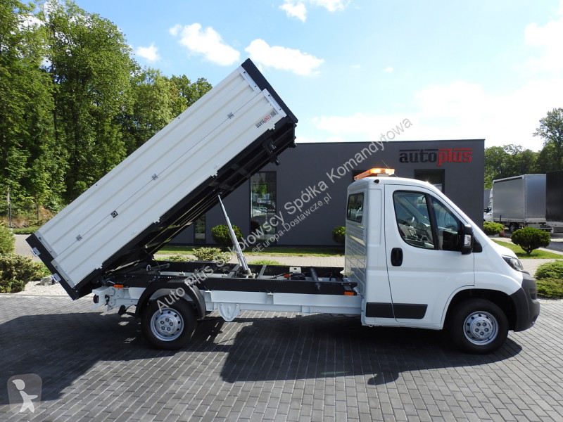 Samochód dostawczy Peugeot  BOXER