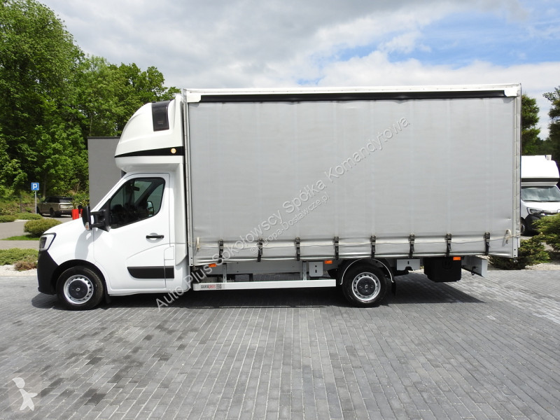 Лекотоварен автомобил Renault  MASTER